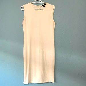 Ribbed off-white knee length dress